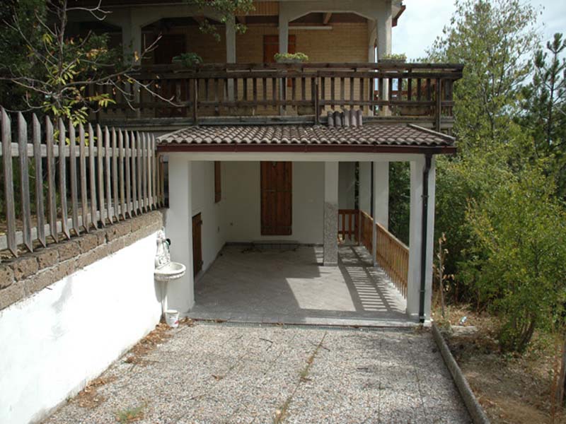 Villino a schiera / bifamiliare in vendita a Montefortino, Montana