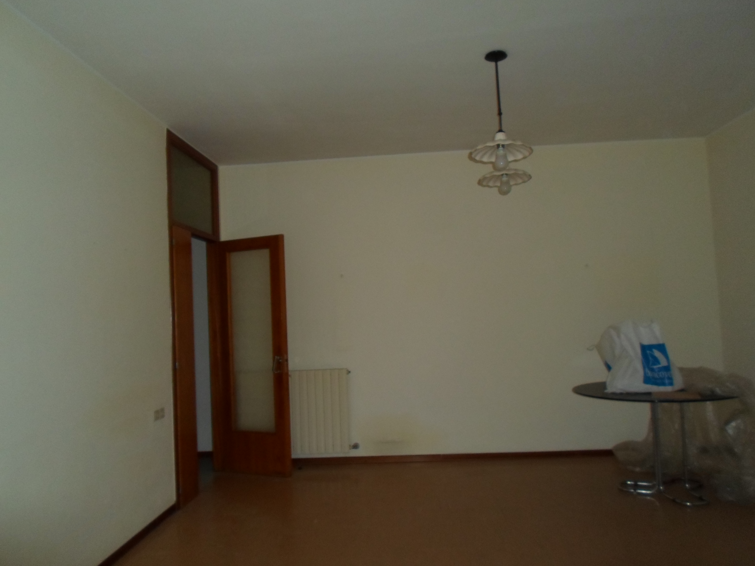 Appartamento in vendita a Amandola, Centrale / Centro Storico