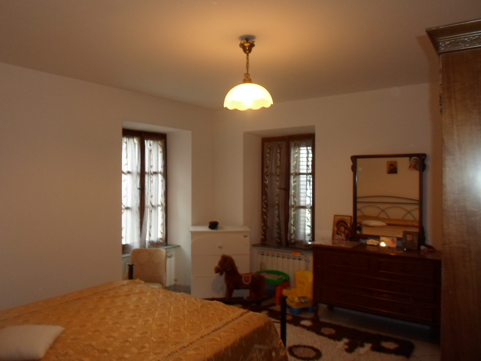 Stabile / Palazzo in vendita a Montefalcone Appennino, Collinare