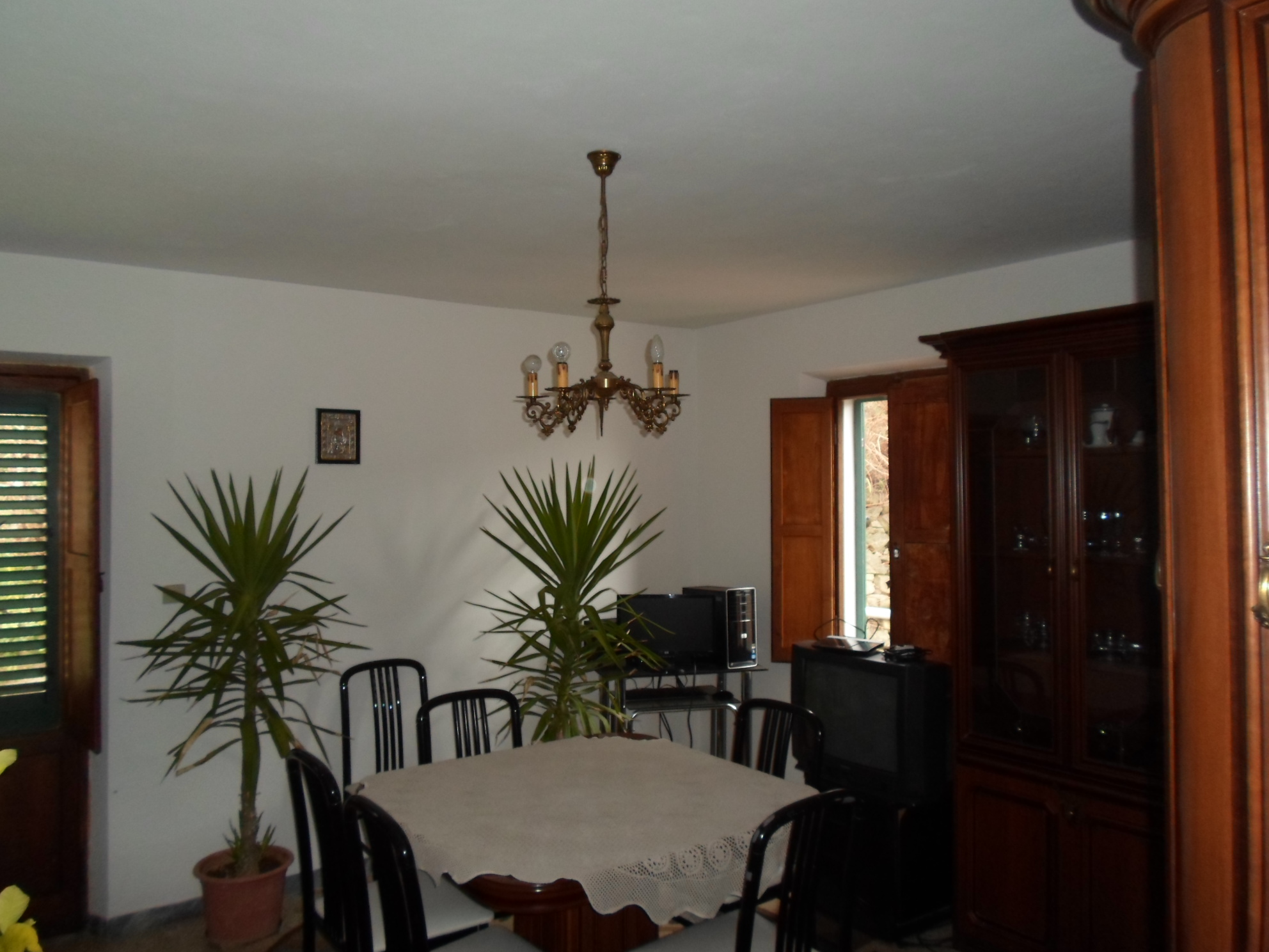 Stabile / Palazzo in vendita a Montefalcone Appennino, Collinare