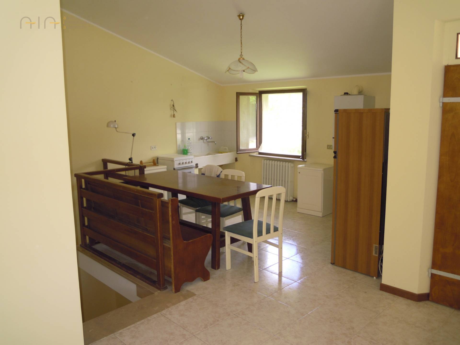 Casale Colonico Rustico in vendita a Montemonaco