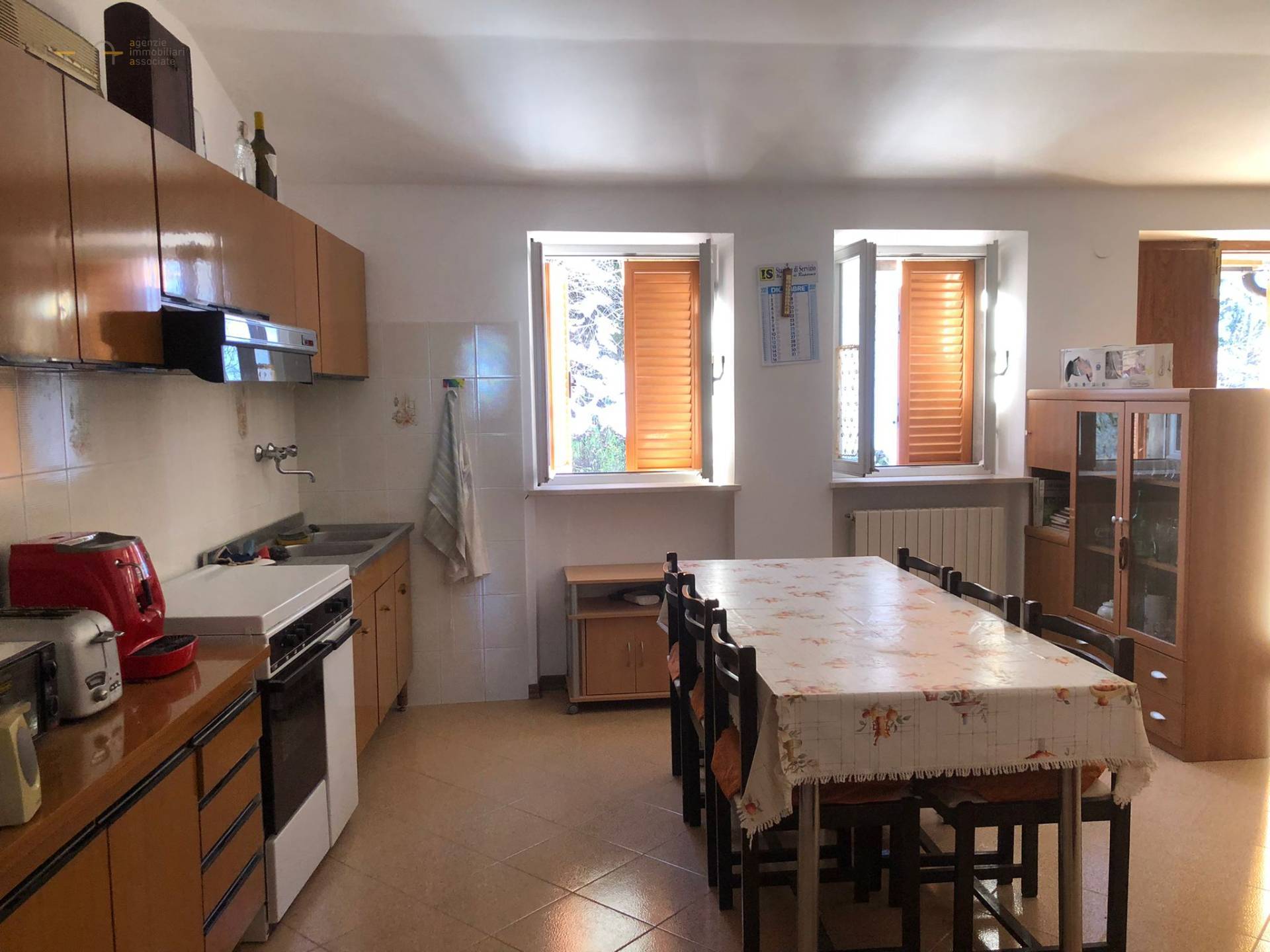 Appartamento in vendita a Montemonaco, Montana