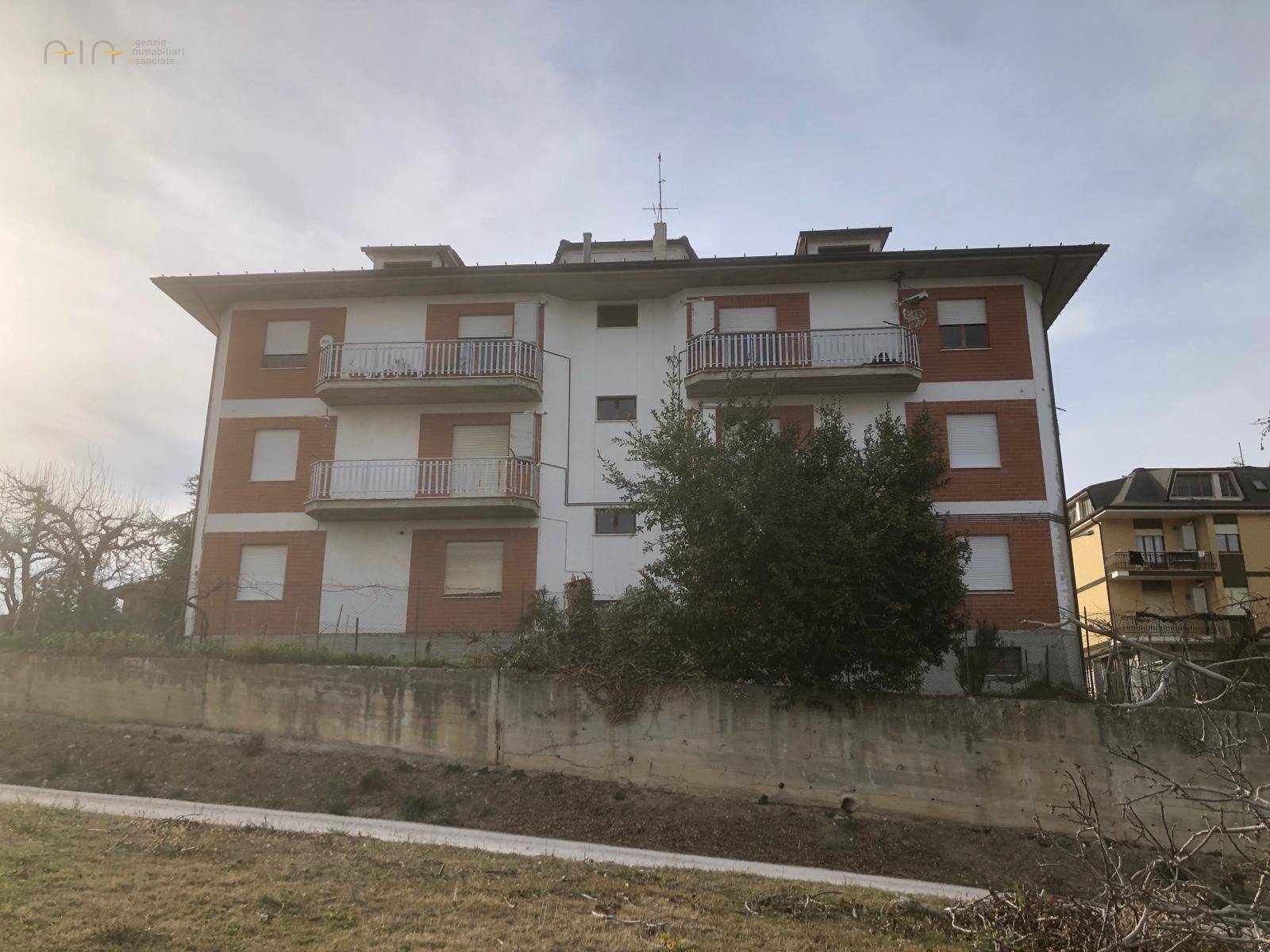 Appartamento in vendita a Santa Vittoria in Matenano