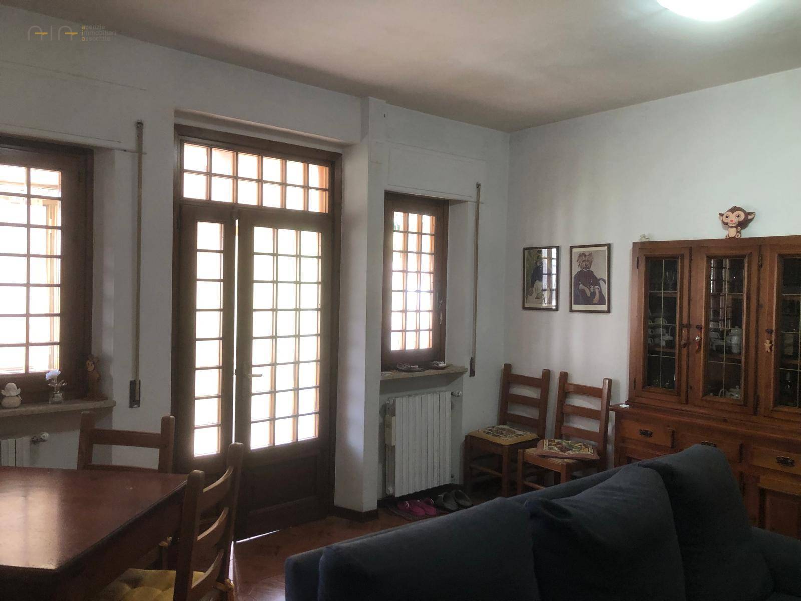 Appartamento in vendita a Comunanza, Centrale / Centro Storico