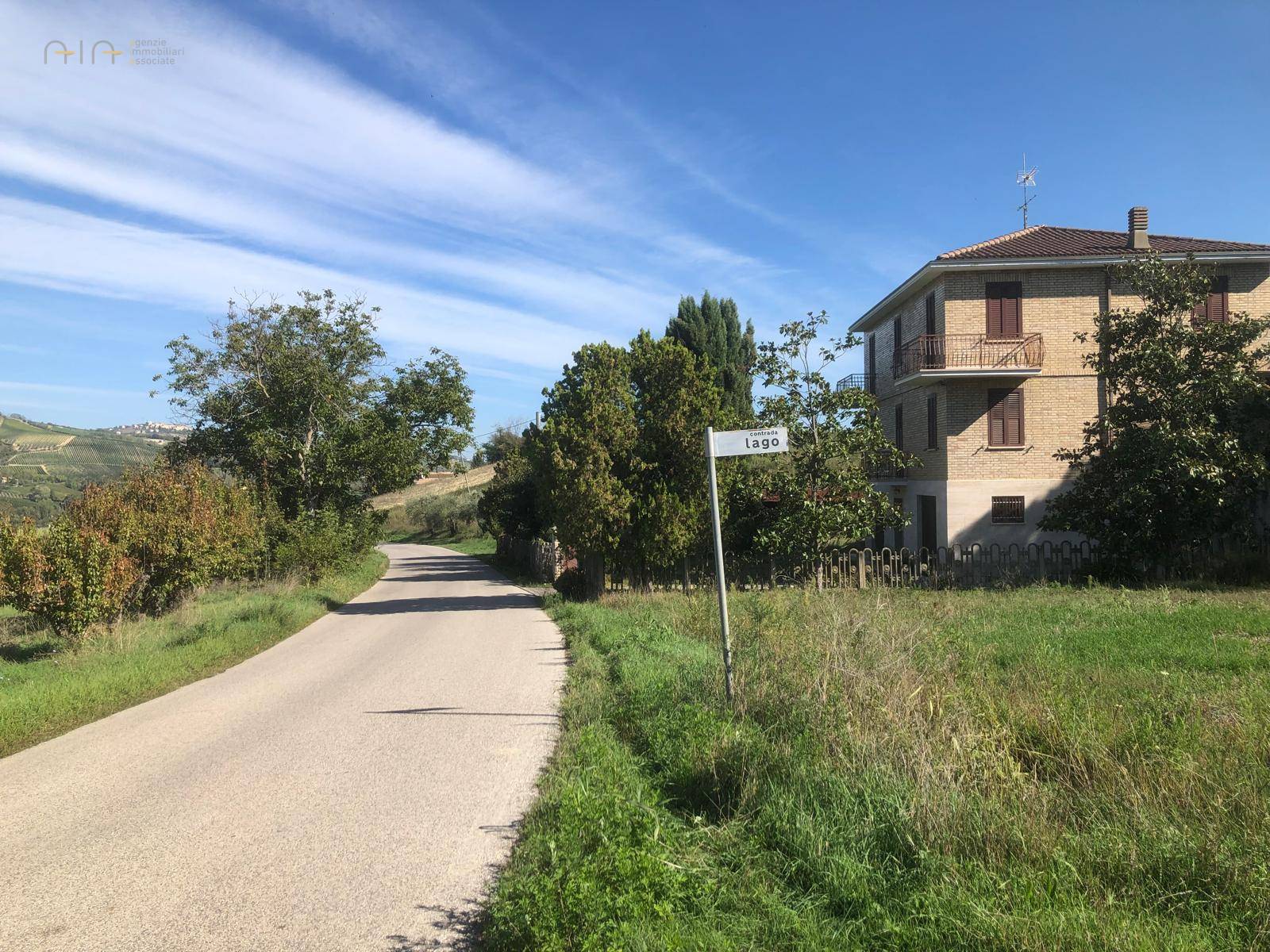 Casa cielo - terra in vendita a Montalto delle Marche, Collinare