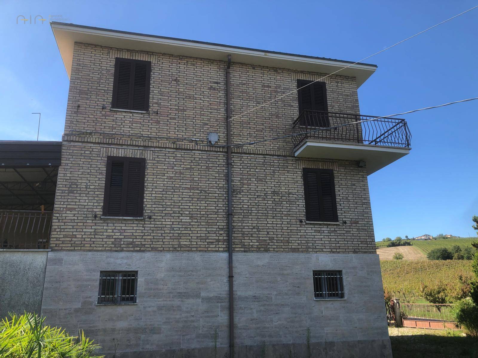 Casa cielo - terra in vendita a Montalto delle Marche, Collinare