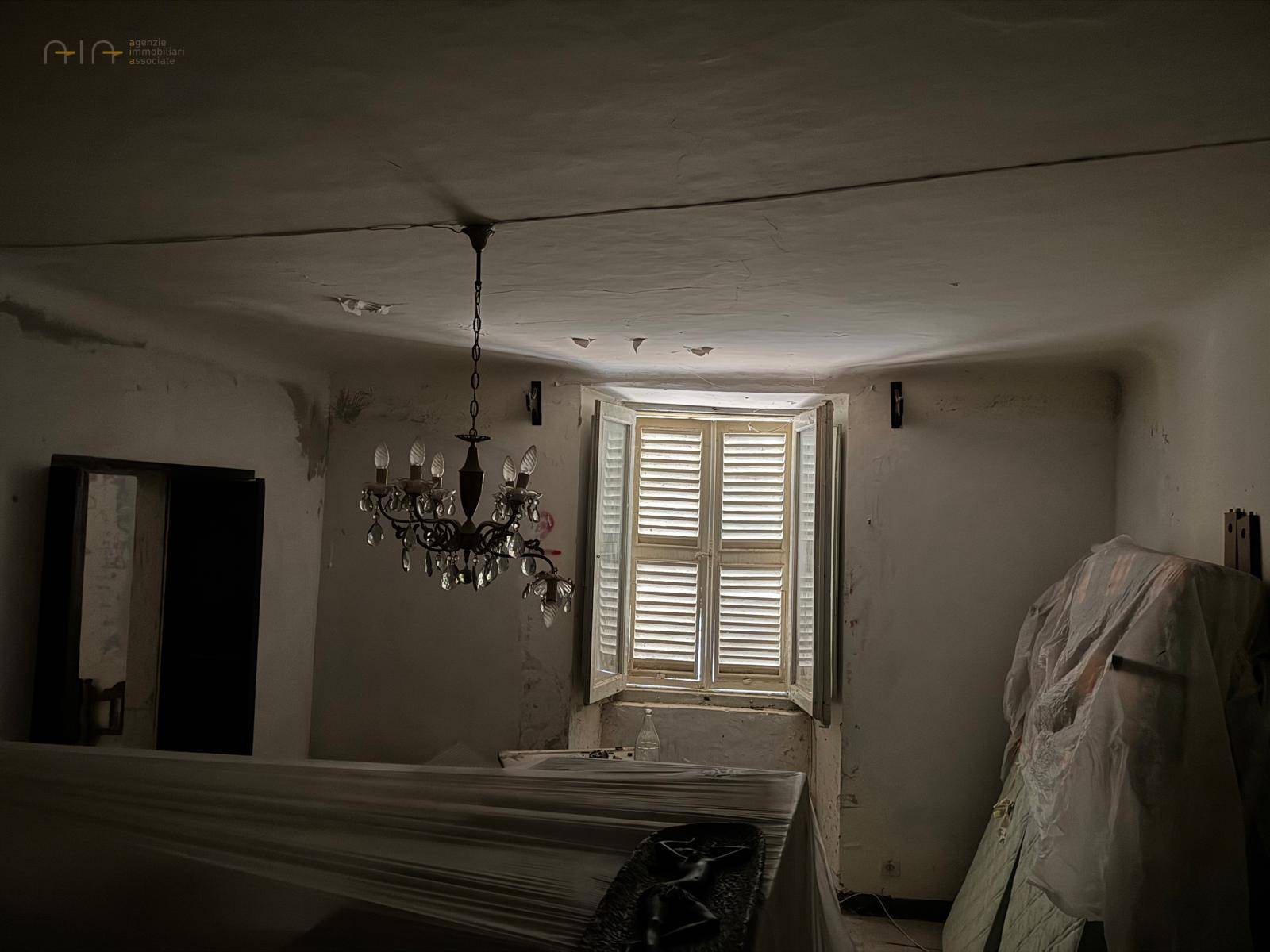 Appartamento in vendita a Comunanza, Centrale / Centro Storico