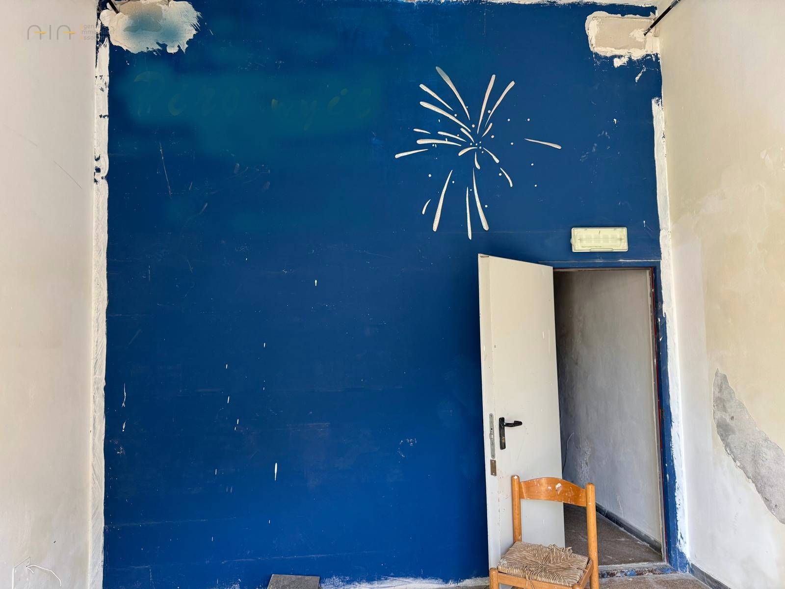 Locale Commerciale in vendita a Comunanza, Centrale / Centro Storico