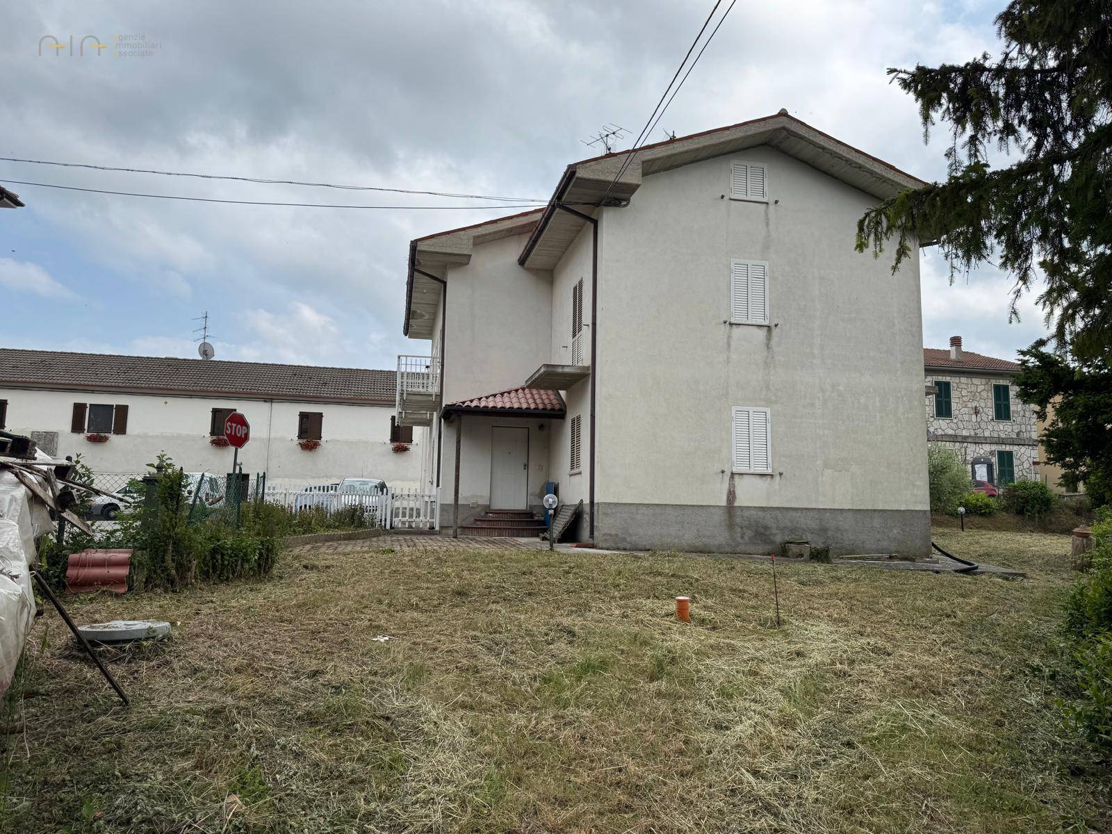 Casa cielo - terra in vendita a Comunanza, Montana
