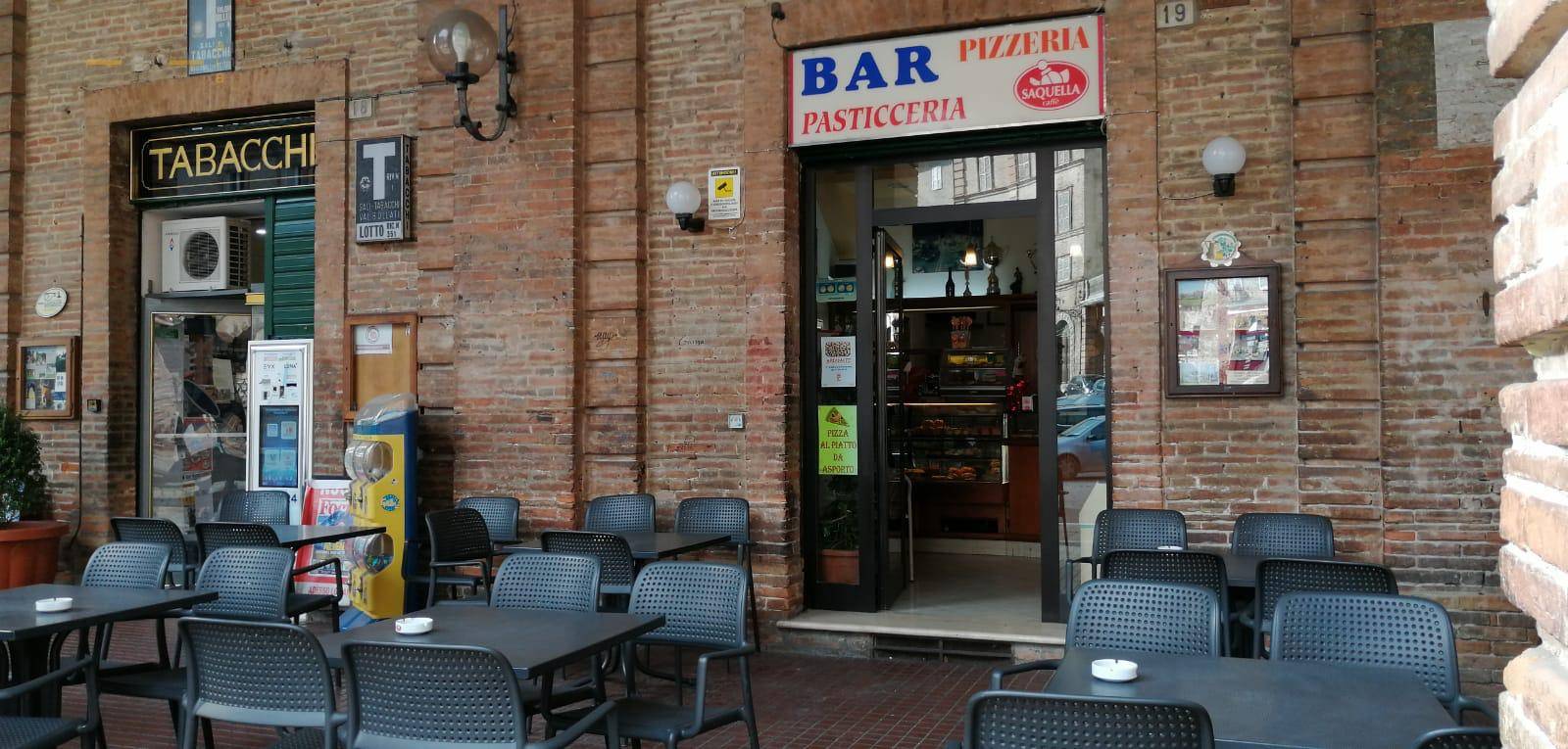 Attivit commerciale in vendita a Amandola, Centrale / Centro Storico