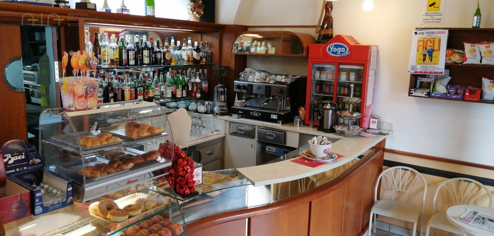 Attivit commerciale in vendita a Amandola, Centrale / Centro Storico