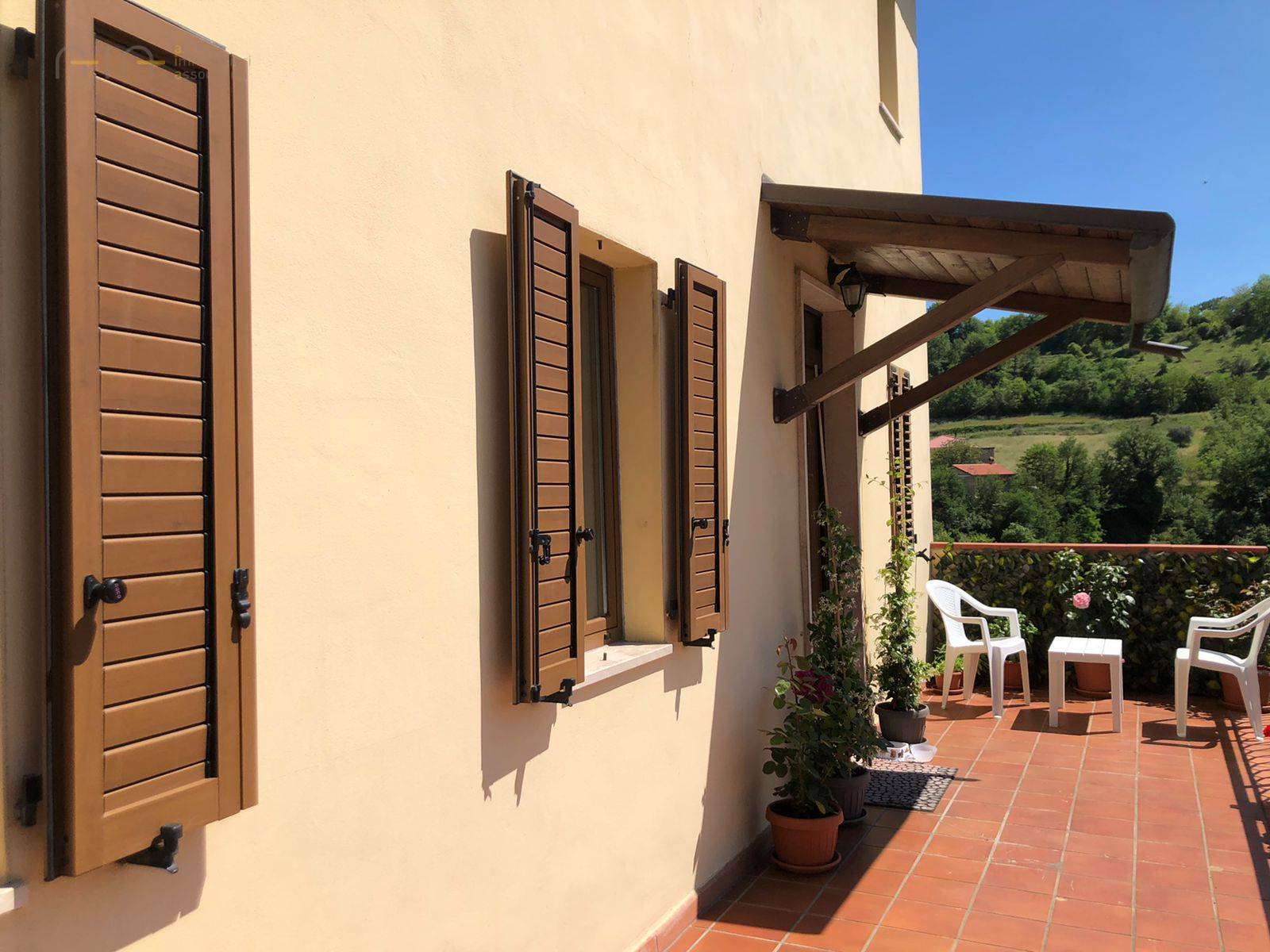 Casa cielo - terra in vendita a Roccafluvione, Centrale / Centro Storico