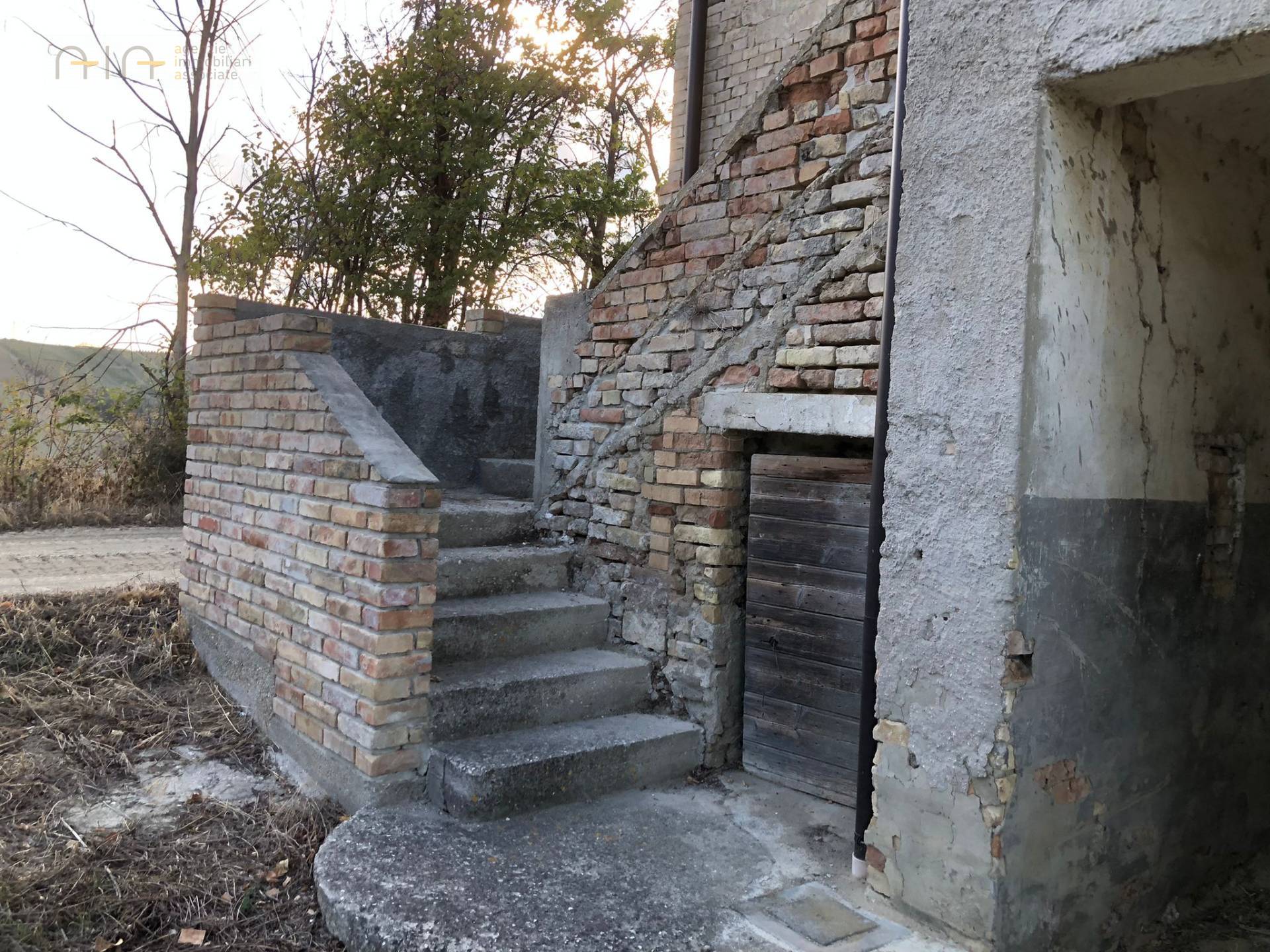 Casale Colonico Rustico in vendita a Ripatransone, Collinare