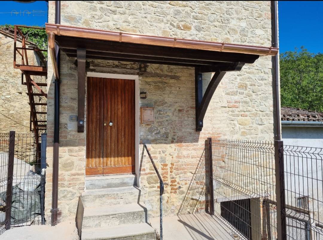 Casa cielo - terra in vendita a Comunanza, Montana