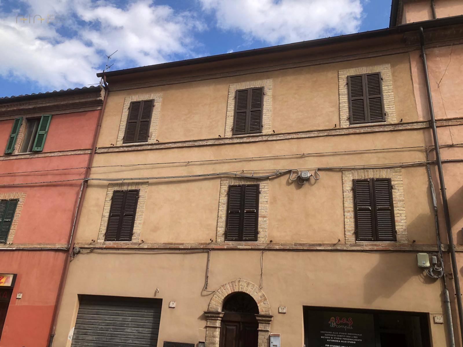 Appartamento in vendita a Comunanza, Centrale / Centro Storico