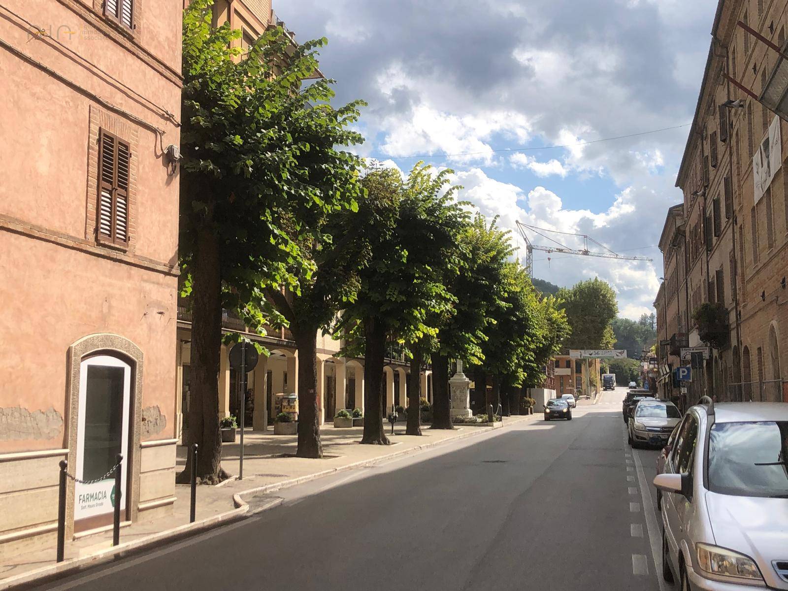 Appartamento in vendita a Comunanza, Centrale / Centro Storico