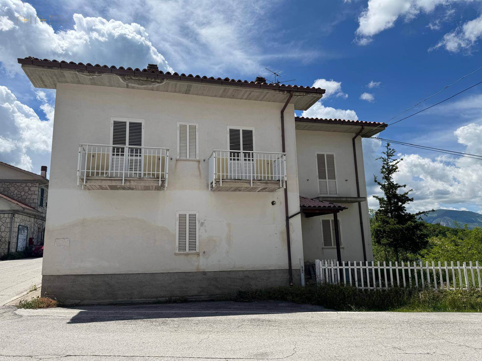 Casa cielo - terra in vendita a Comunanza, Montana