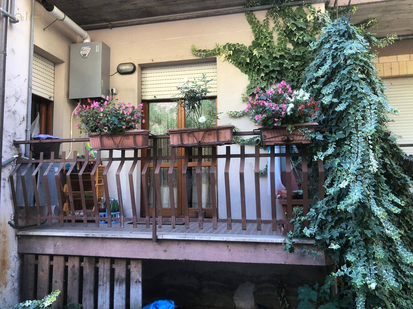 Appartamento in vendita a Amandola, Centrale / Centro Storico