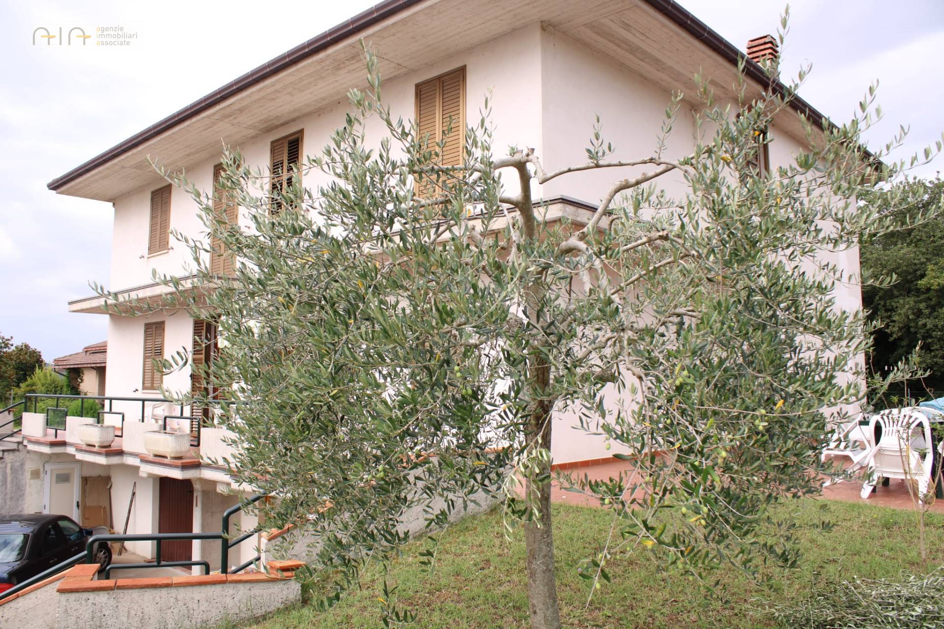 Villa singola in vendita a Amandola, Collinare