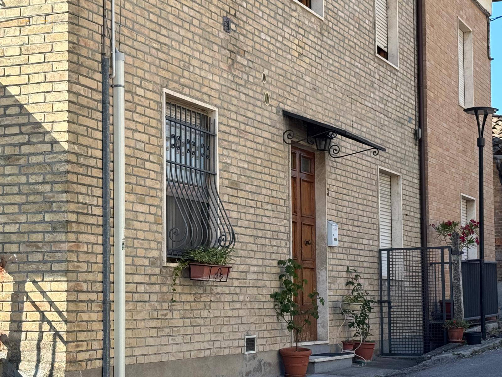 Appartamento in vendita a Amandola, Centrale / Centro Storico