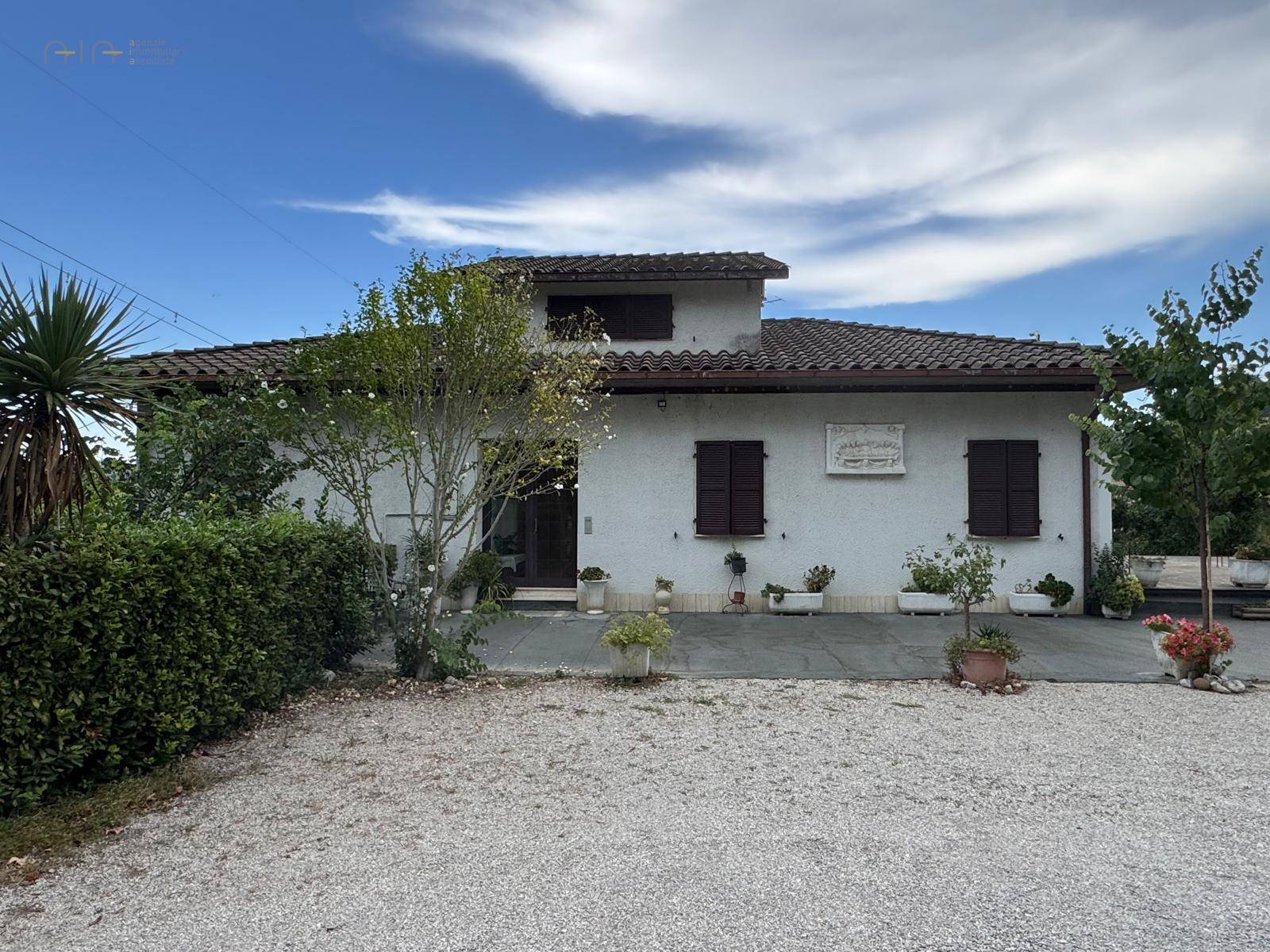 Casa cielo - terra in vendita a Montedinove, Collinare