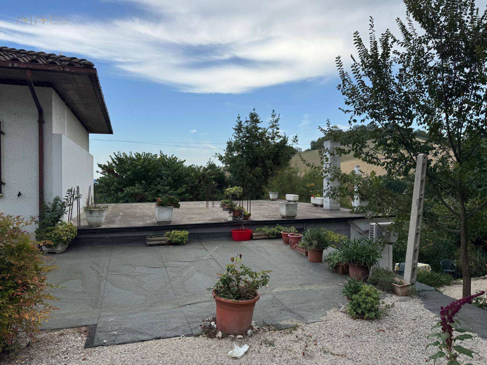 Casa cielo - terra in vendita a Montedinove, Collinare