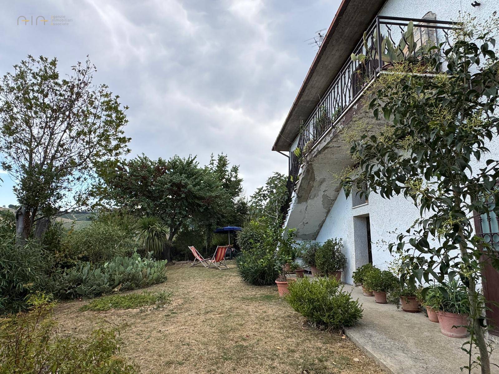 Casa cielo - terra in vendita a Montedinove, Collinare