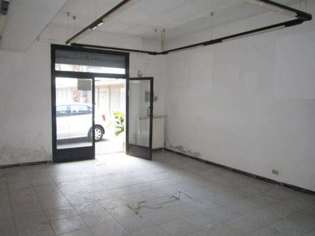 Locale commerciale in affitto, Pisa san michele