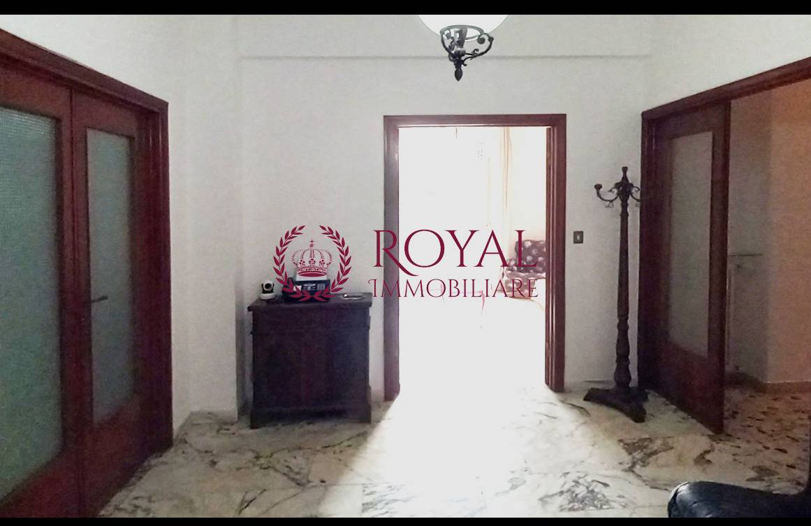 Appartamento in affitto a Livorno, Viale Italia