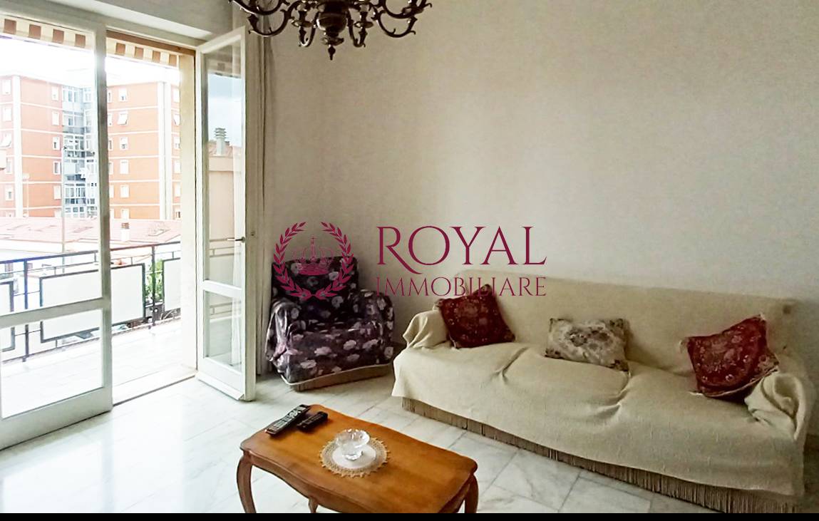 Appartamento in affitto a Livorno, Viale Italia