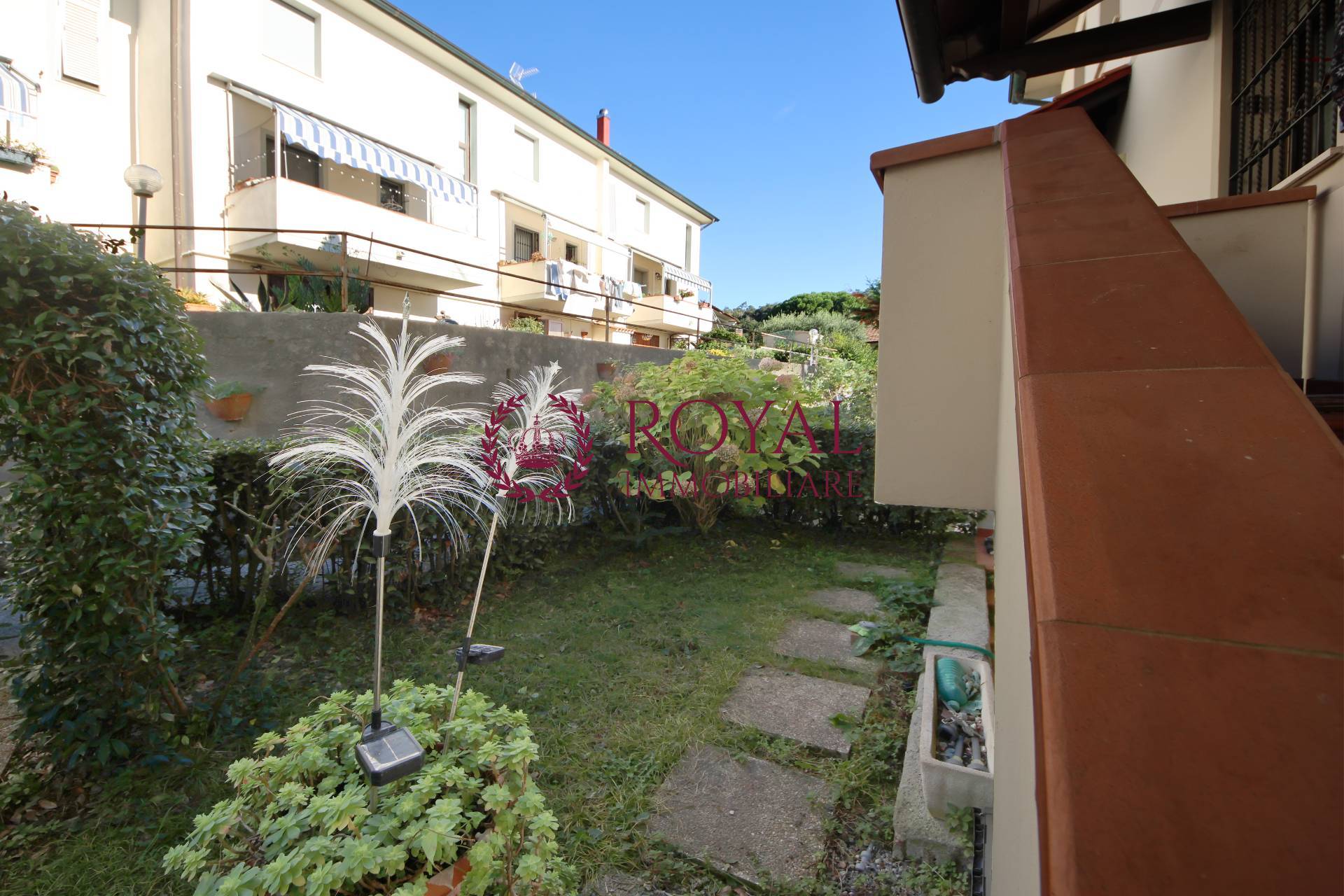 Villa a schiera in vendita a Rosignano Marittimo