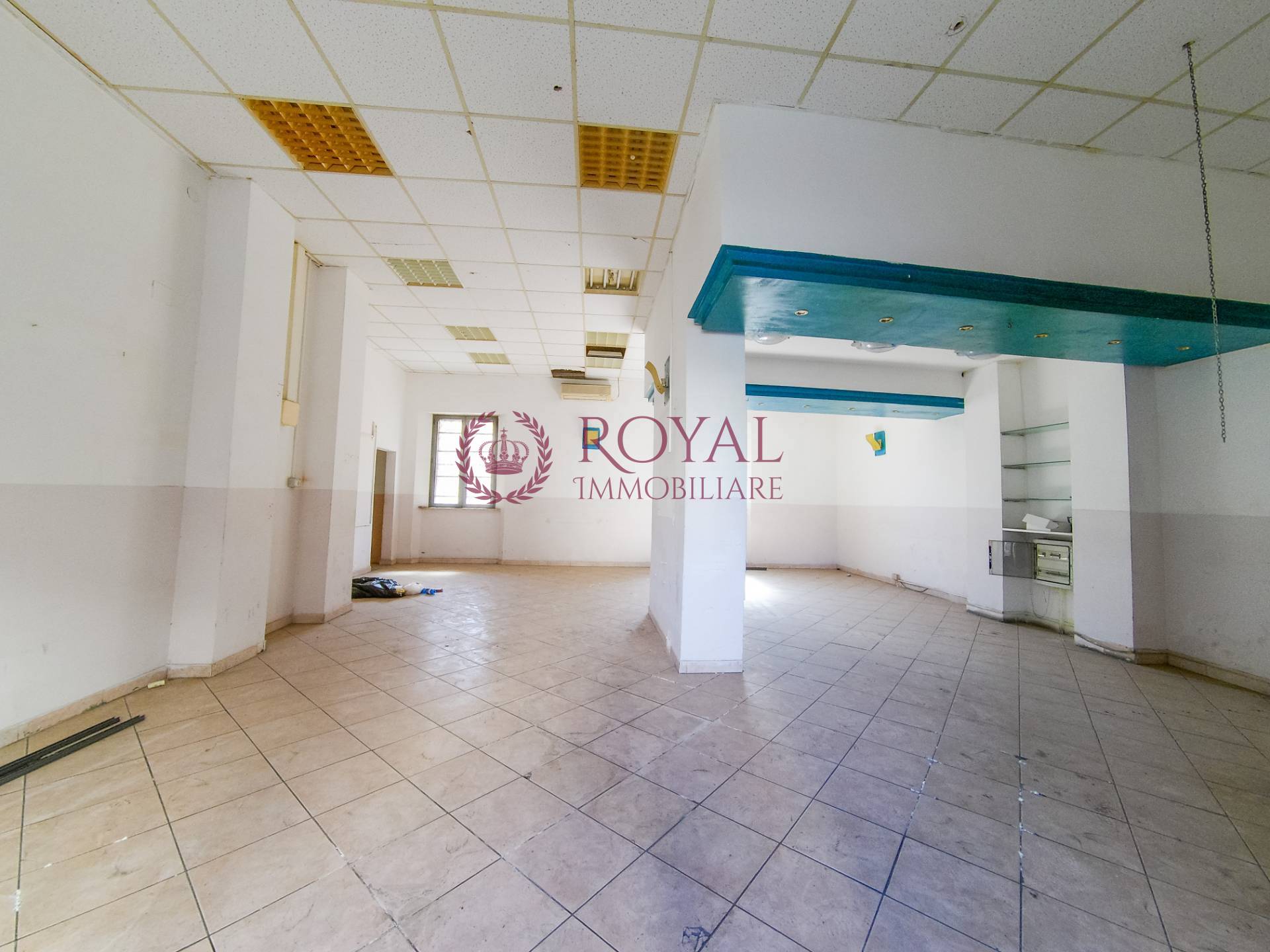 Locale commerciale in affitto a Livorno, Garibaldi