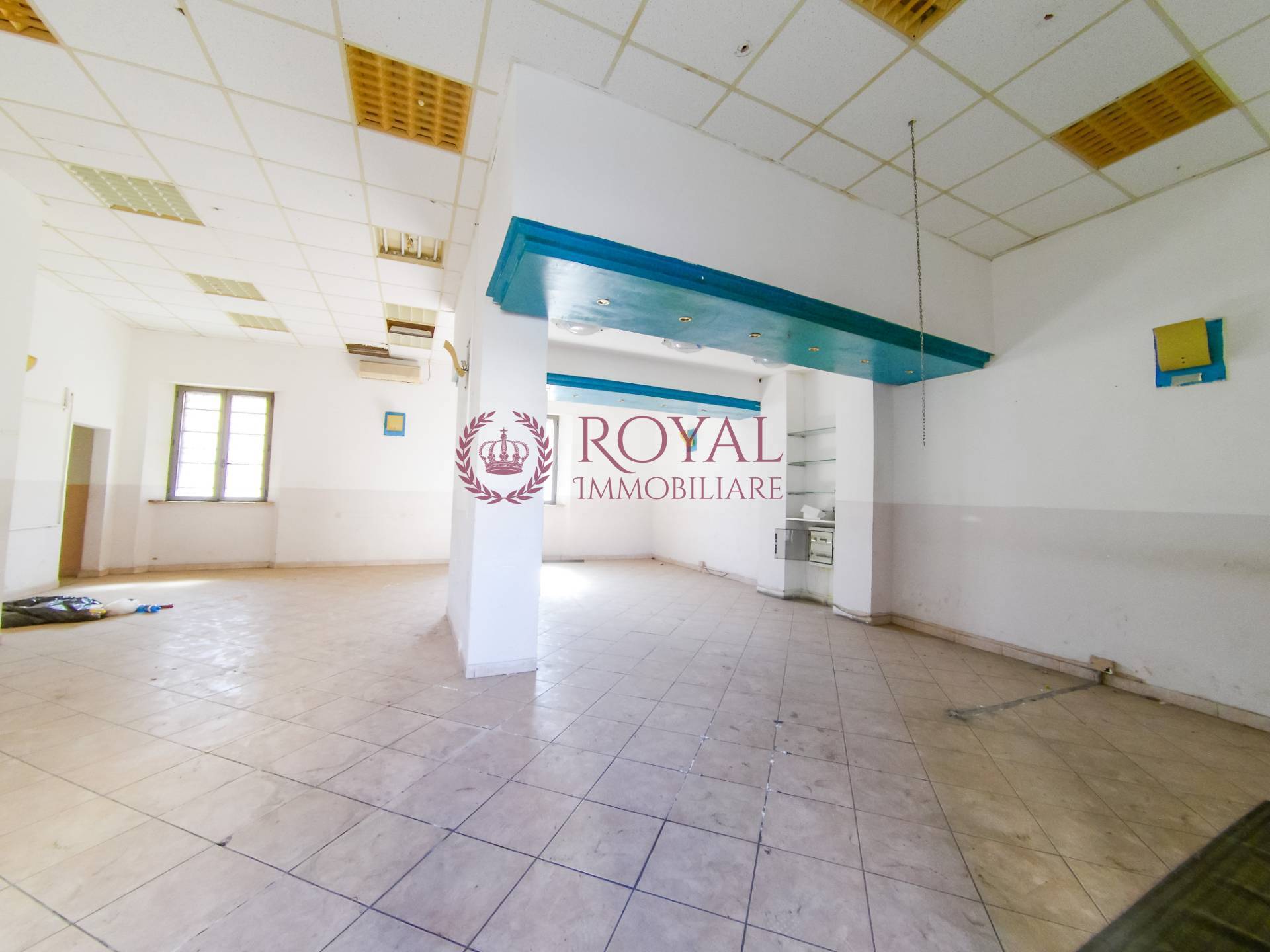 Locale commerciale in affitto a Livorno, Garibaldi