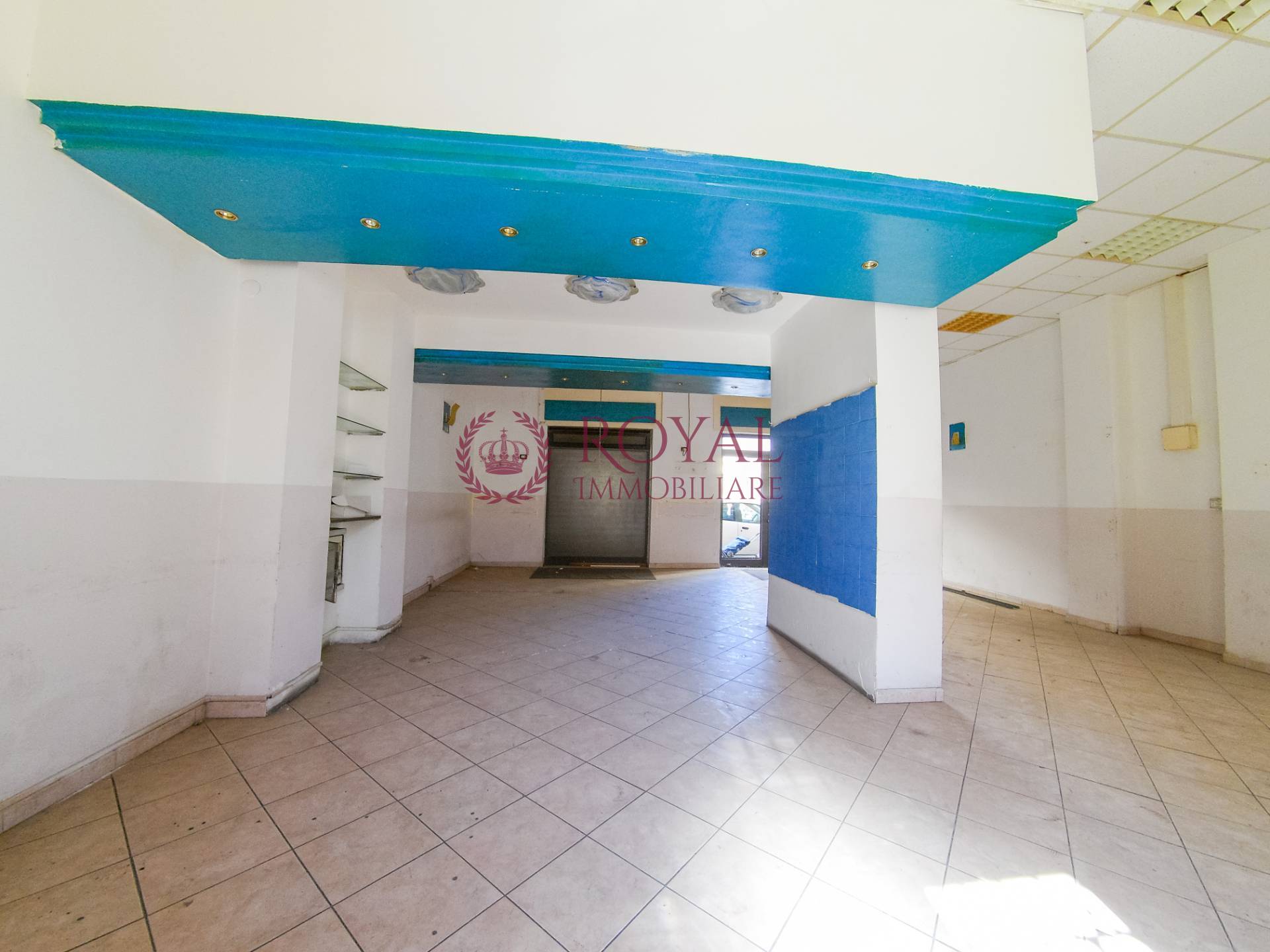 Locale commerciale in affitto a Livorno, Garibaldi