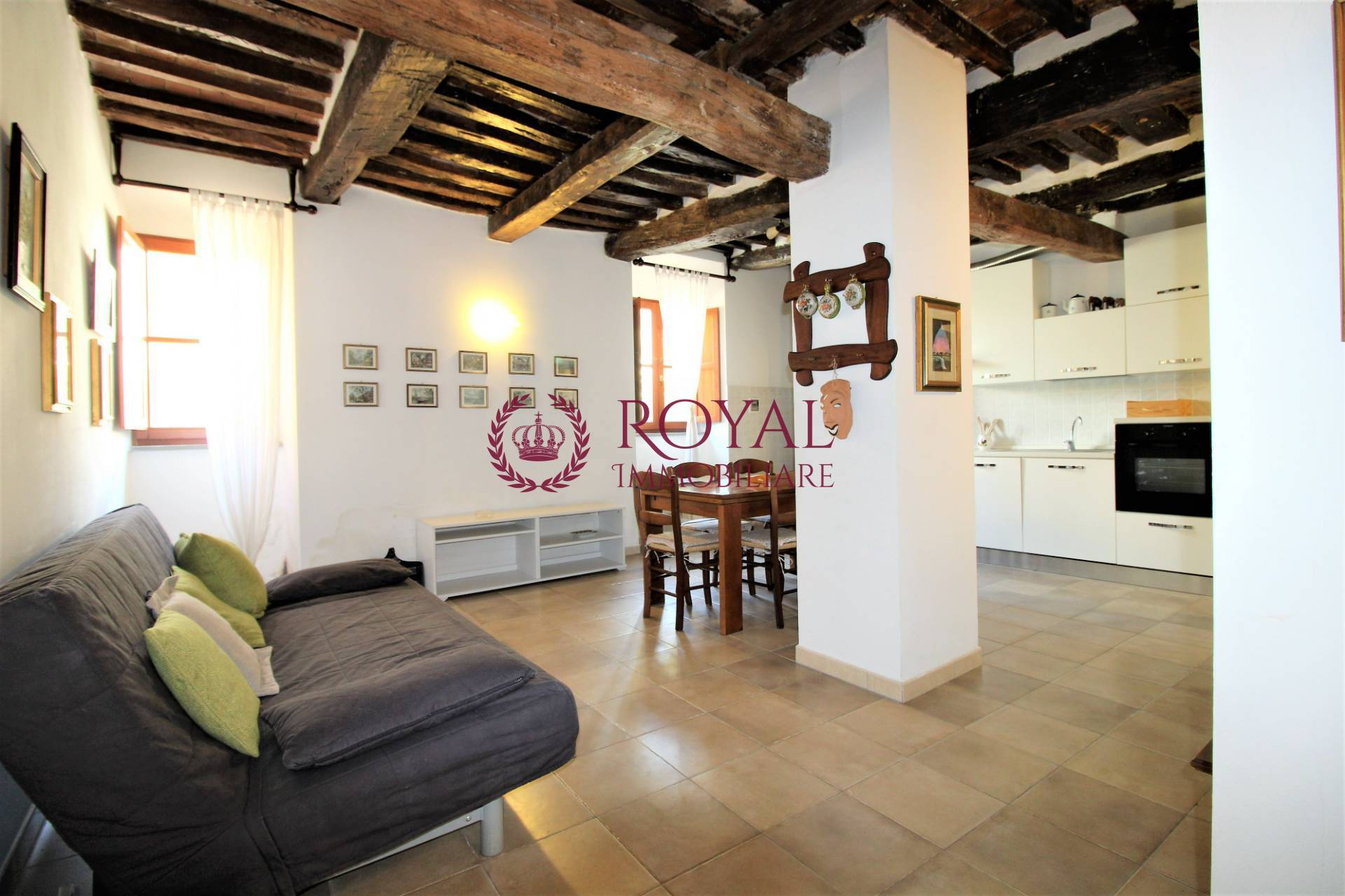 Appartamento in vendita a Rosignano Marittimo, Gabbro