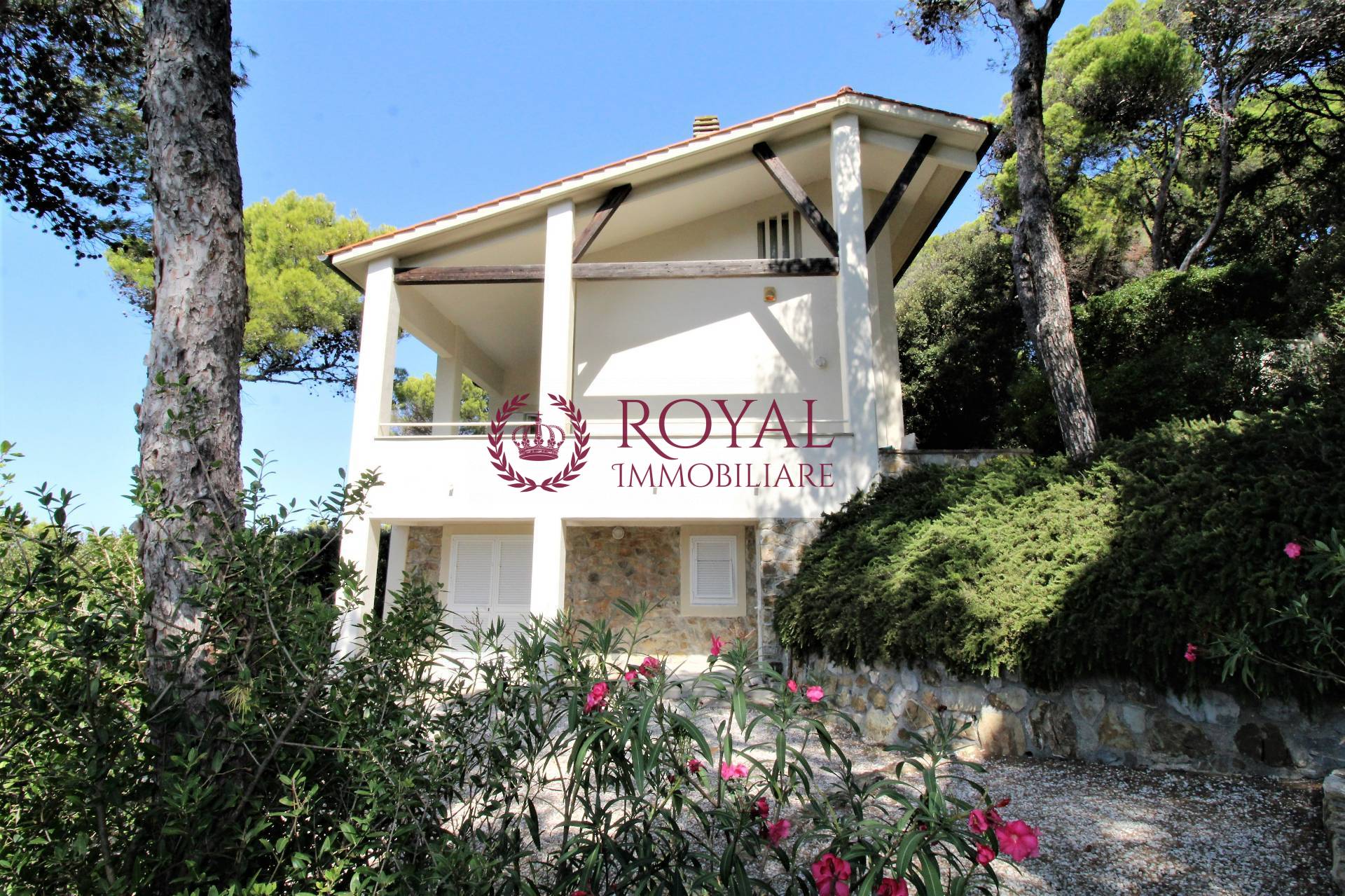 Villa in vendita a Livorno, Quercianella