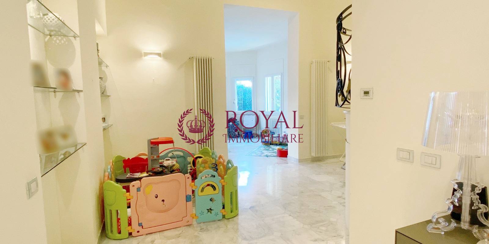 Villa in vendita a Livorno, Antignano