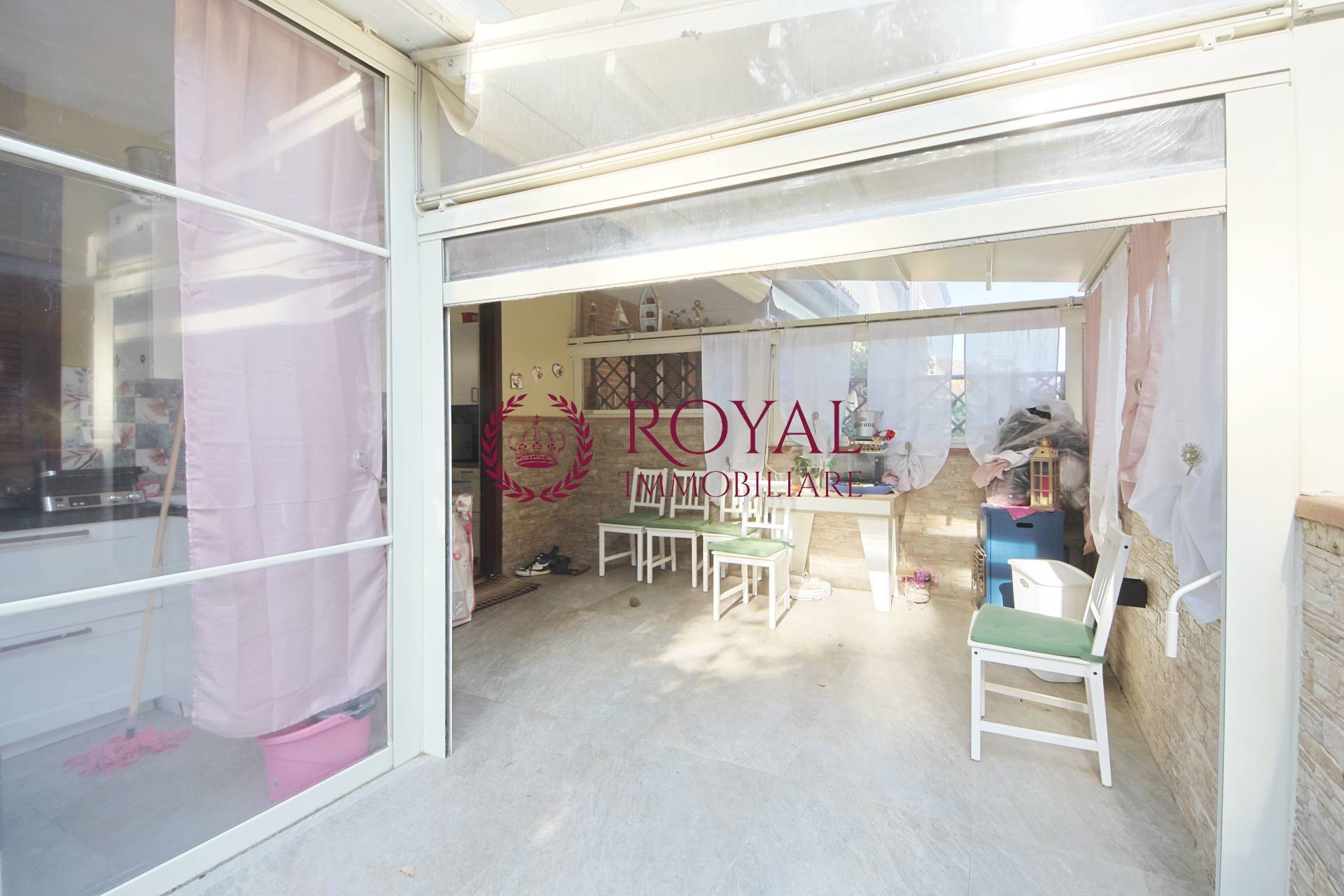 Villa in vendita a Collesalvetti, Stagno