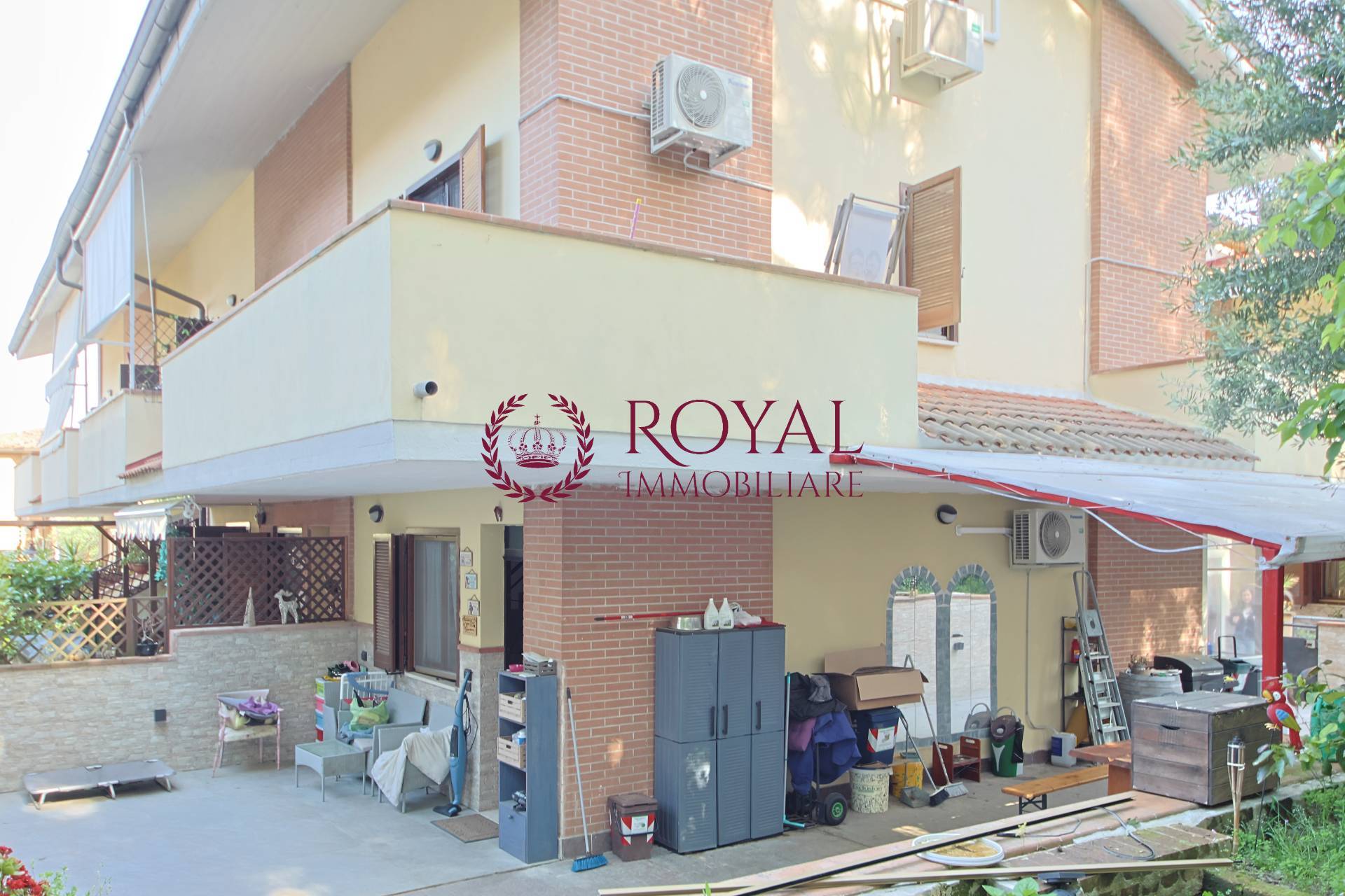 Villa in vendita a Collesalvetti, Stagno