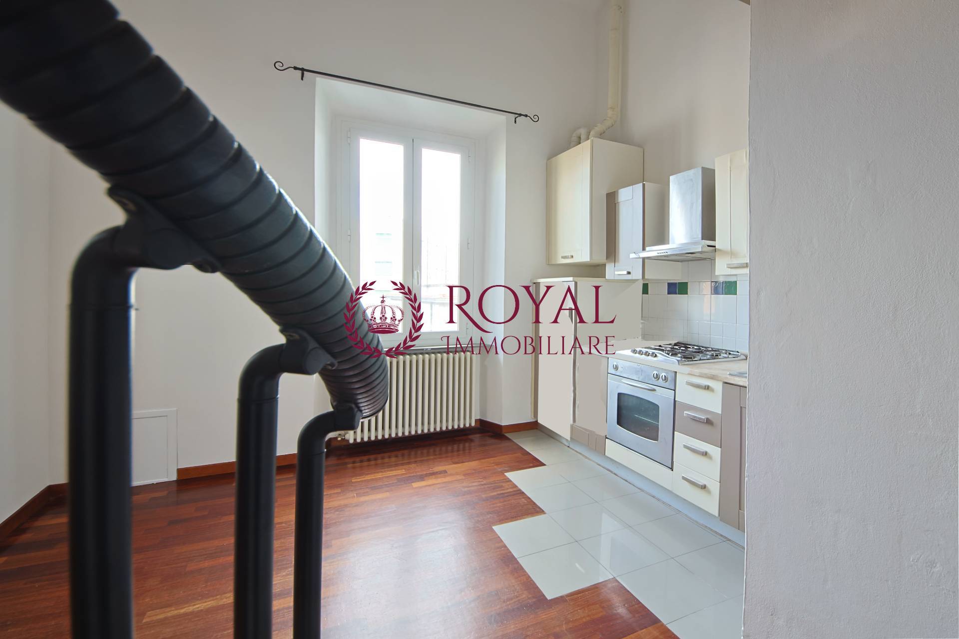 Appartamento in vendita a Livorno, Fabbricotti