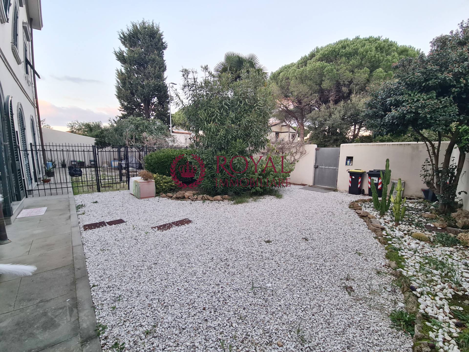 Villa in vendita a Livorno