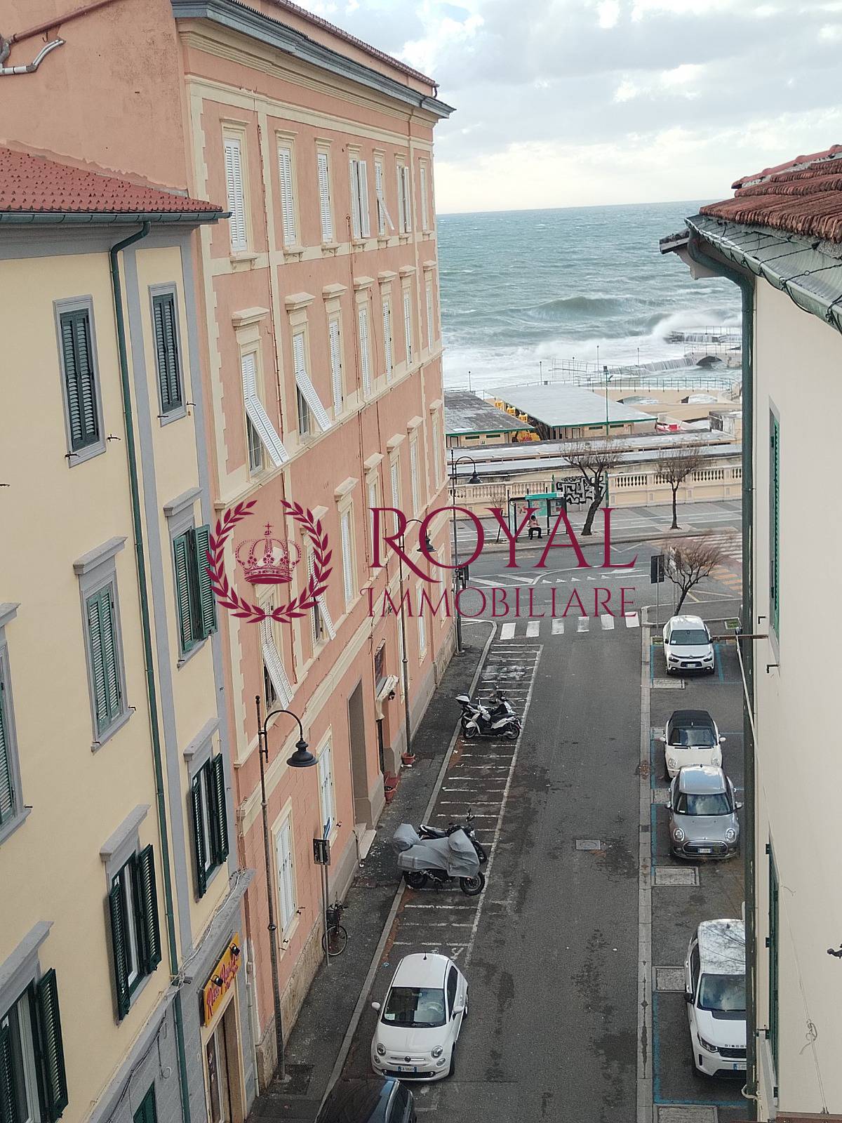 Mansarda in affitto a Livorno, Lungomare