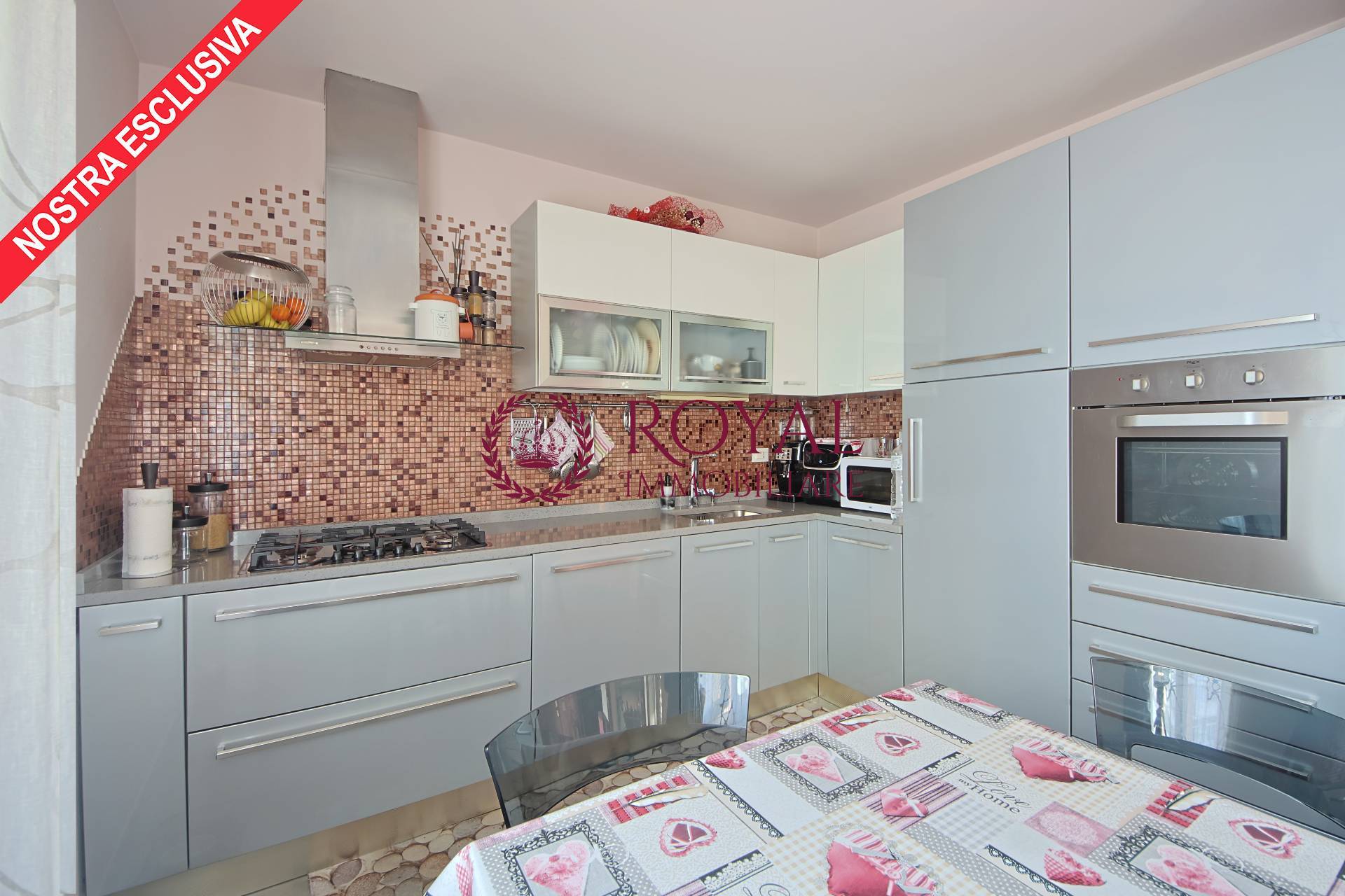 Appartamento in vendita a Livorno, Centro residenziale