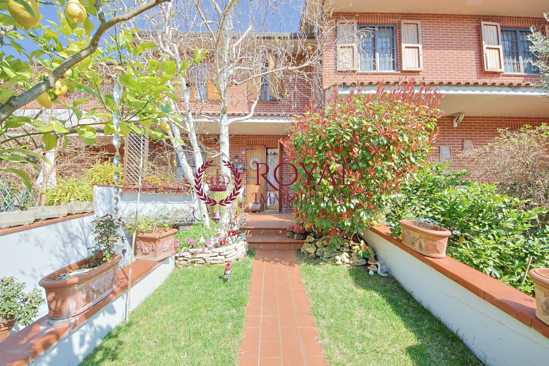 Villa a schiera in vendita a Collesalvetti, Nugola