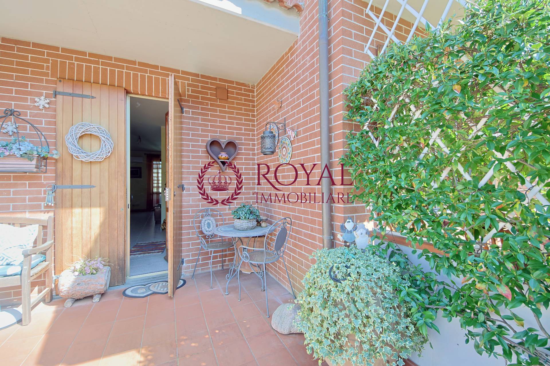 Villa a schiera in vendita a Collesalvetti, Nugola