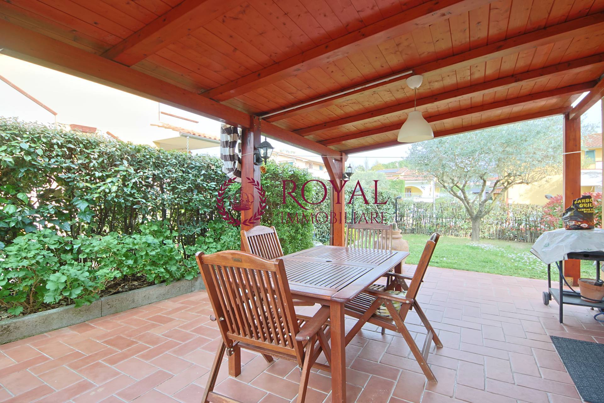 Villetta Bifamiliare in vendita a Livorno, Collesalvetti