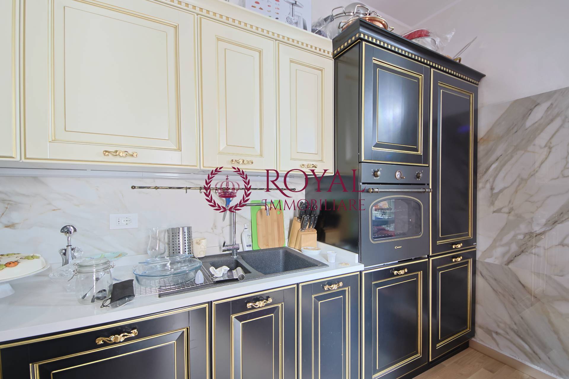 Appartamento in vendita a Livorno, Zona Grande