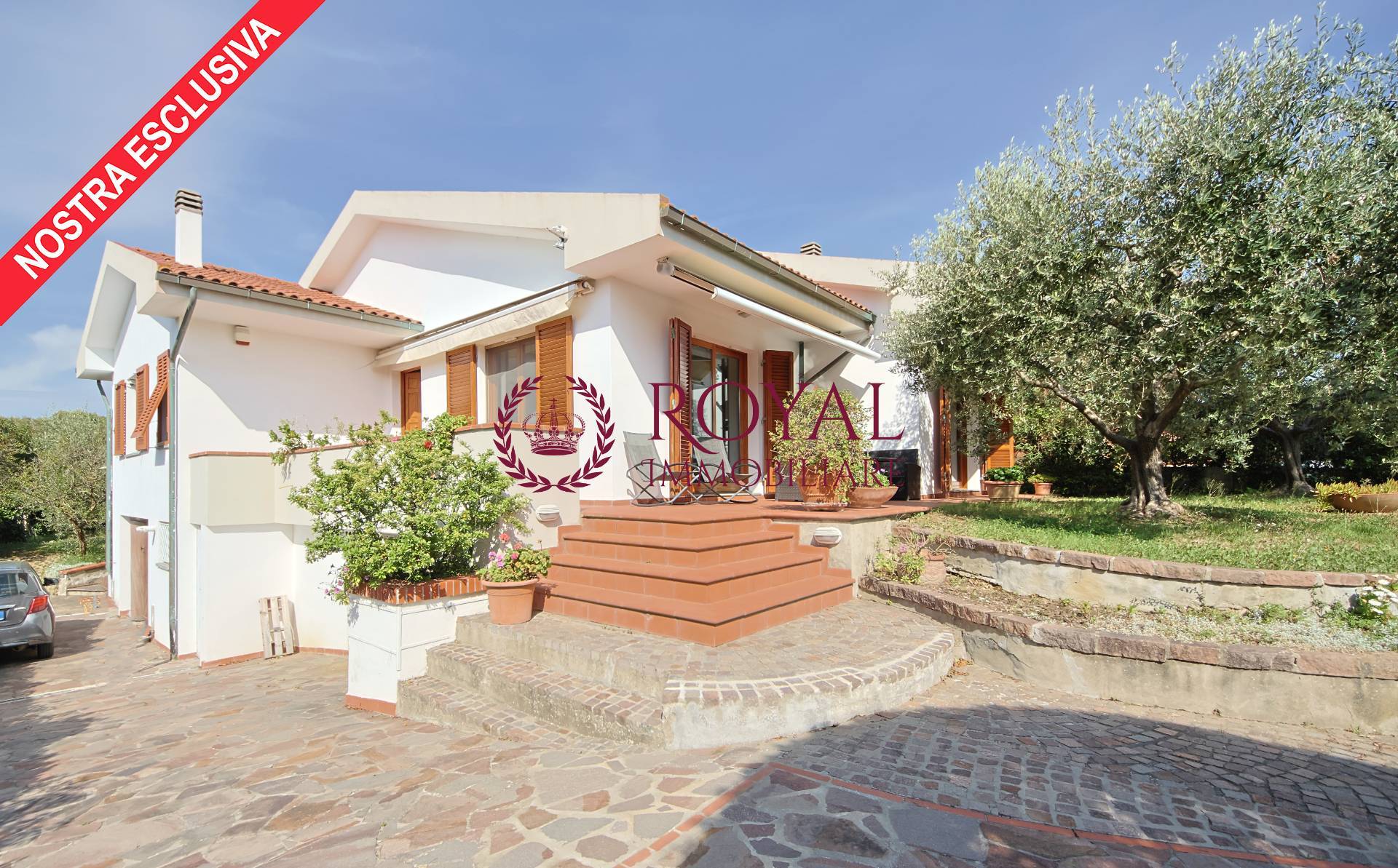 Villa in vendita a Livorno, Montenero