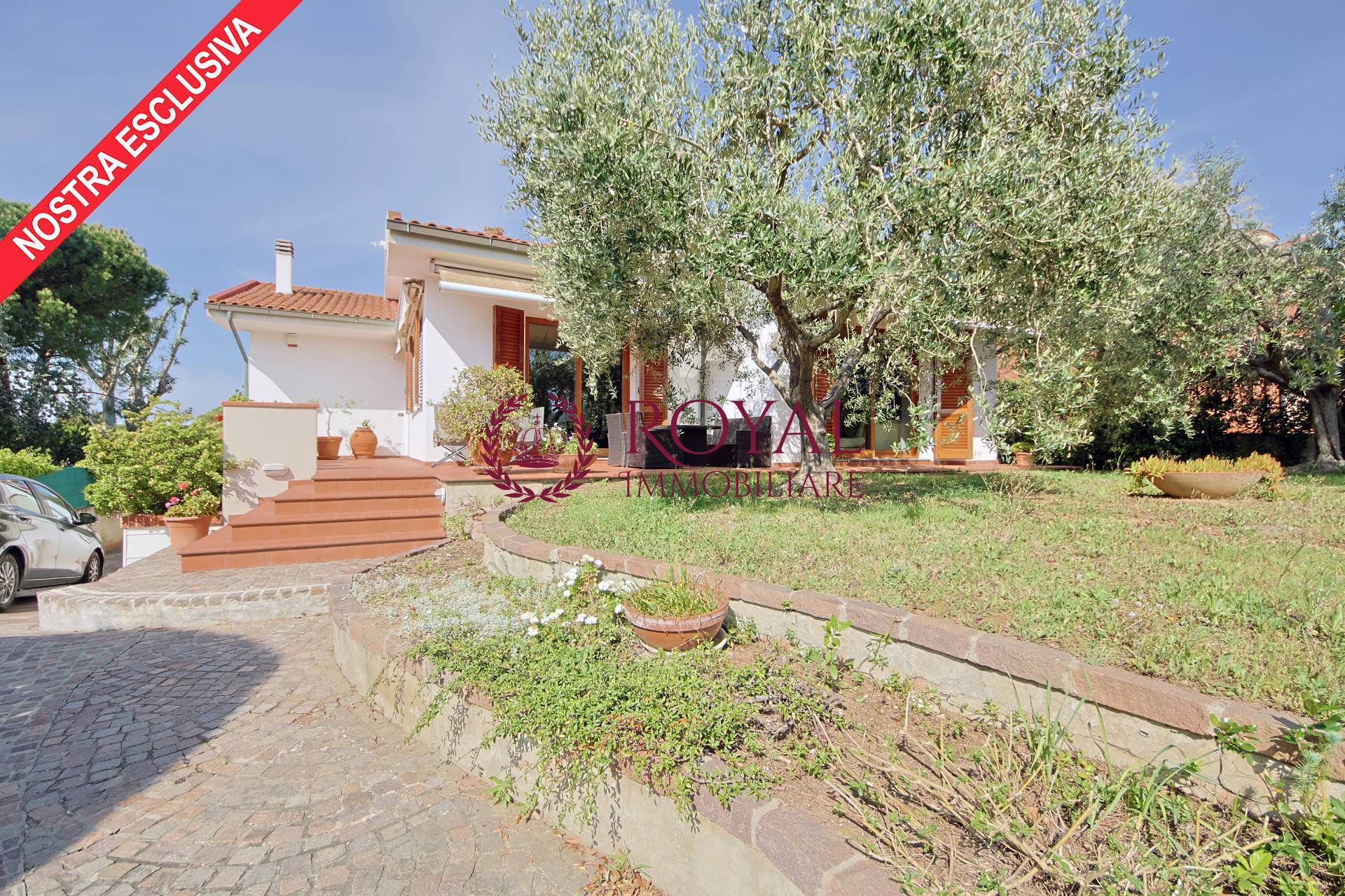 Villa in vendita a Livorno, Montenero