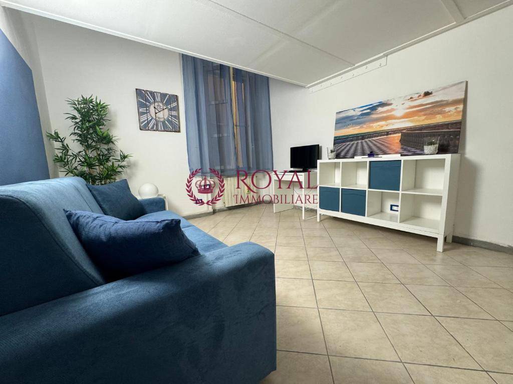 Appartamento in affitto a Livorno, Viale Italia